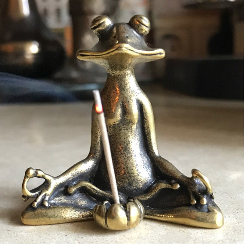 Meditoiva sammakko